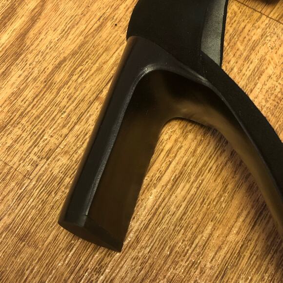 Rag & Bone Ellis Black Suede Buckle Sandal Heels Size 8 (38) - Picture 8 of 14